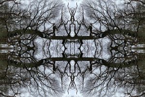 5_Glamorous_Thrones425cfaf165cf6068e3f3.jpg