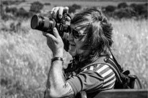 The-Photographer9a2c4bb7ade9bb3e214a.jpg