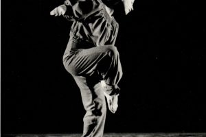 0004-Dance-one-figure-bw-holding-footffce1705f0.jpg