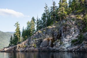 28-LK-6054-CliffsPictographs-ShuswapLakeb16d8fdfe2.jpg